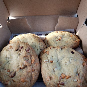 Insomnia Cookies - Desserts Near Me - Amherst, New York Insomnia Cookies - Desserts Near Me - Amherst, New York