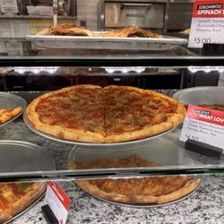 Saroki's Crispy Chicken & Pizza - Hungry for some pizza?
