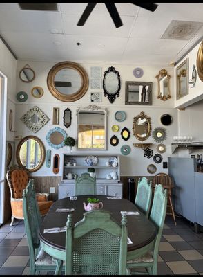 Cups Cafe by null