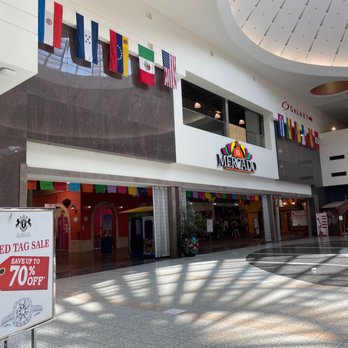702 Churros & More - Mercado entry near bath and body works - Desserts Near Me - Las Vegas, Nevada