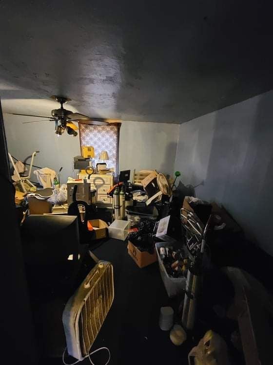 Slide of C&G Handyman Service