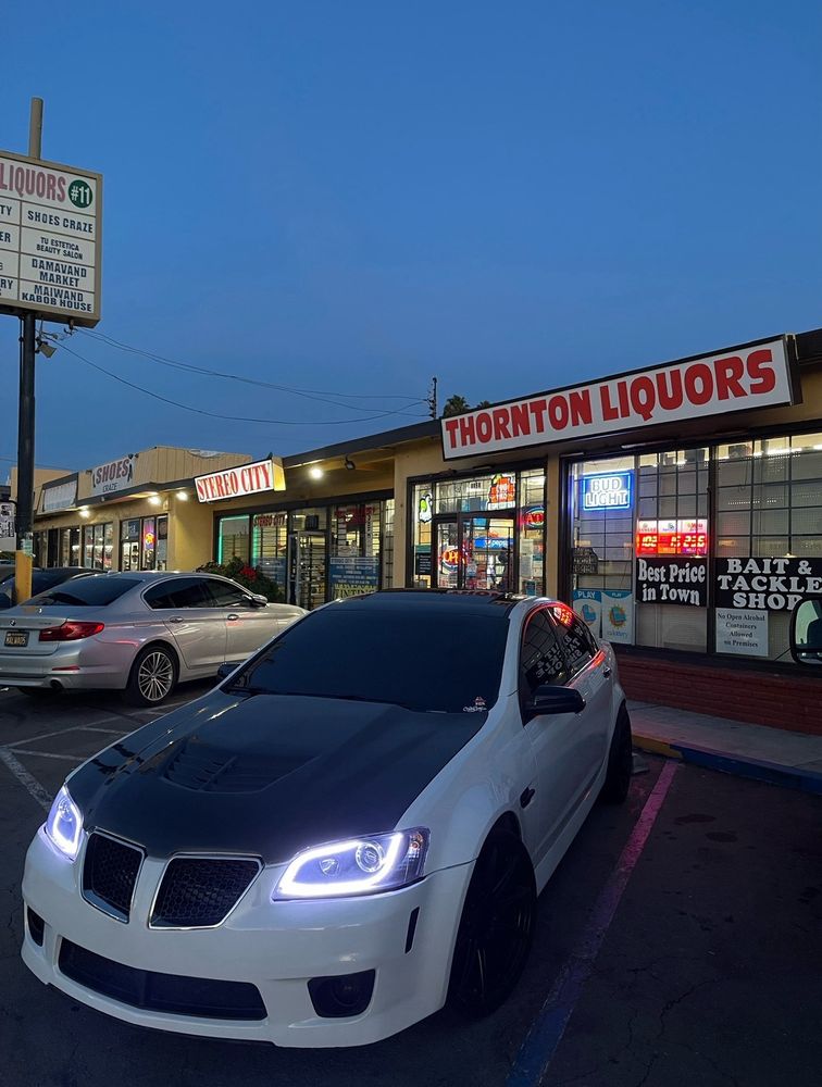 Bob's Discount Liquors #11 Logo