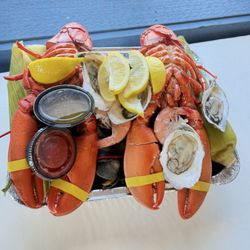 Young's Lobster Pound and Seafood Restaurant - Bucket List for 2