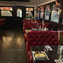 Rosebud Bar & Kitchen - Diner booth seating
