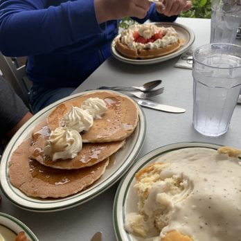 Penfold's Café - Extra photo - Breakfast & Brunch Near Me - Temecula, California