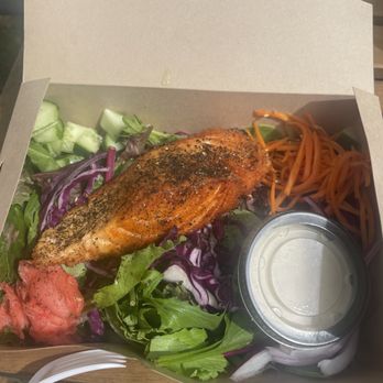 Lotus Cafe - Salmon Sushi Salad - Salad Near Me - Chincoteague, Virginia Lotus Cafe - Salmon Sushi Salad - Salad Near Me - Chincoteague, Virginia