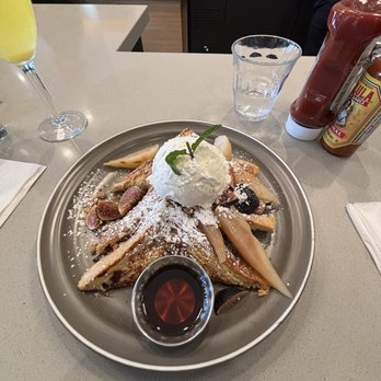Poached Kitchen - Poached pear French toast - Breakfast & Brunch Near Me - Irvine, California Poached Kitchen - Poached pear French toast - Breakfast & Brunch Near Me - Irvine, California