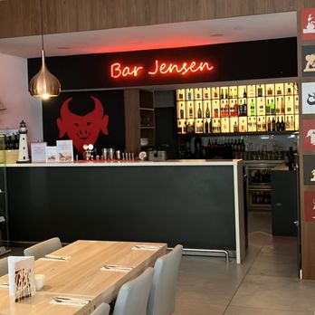Cafe Bar Jensen - Cafes Near Me - Kołobrzeg, ZP Cafe Bar Jensen - Cafes Near Me - Kołobrzeg, ZP