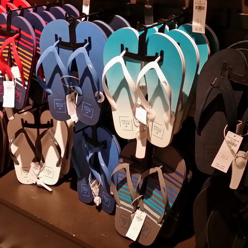 DICK'S Sporting Goods - Colorful sandals - Sports Wear Near Me - Palm Desert, California DICK'S Sporting Goods - Colorful sandals - Sports Wear Near Me - Palm Desert, California