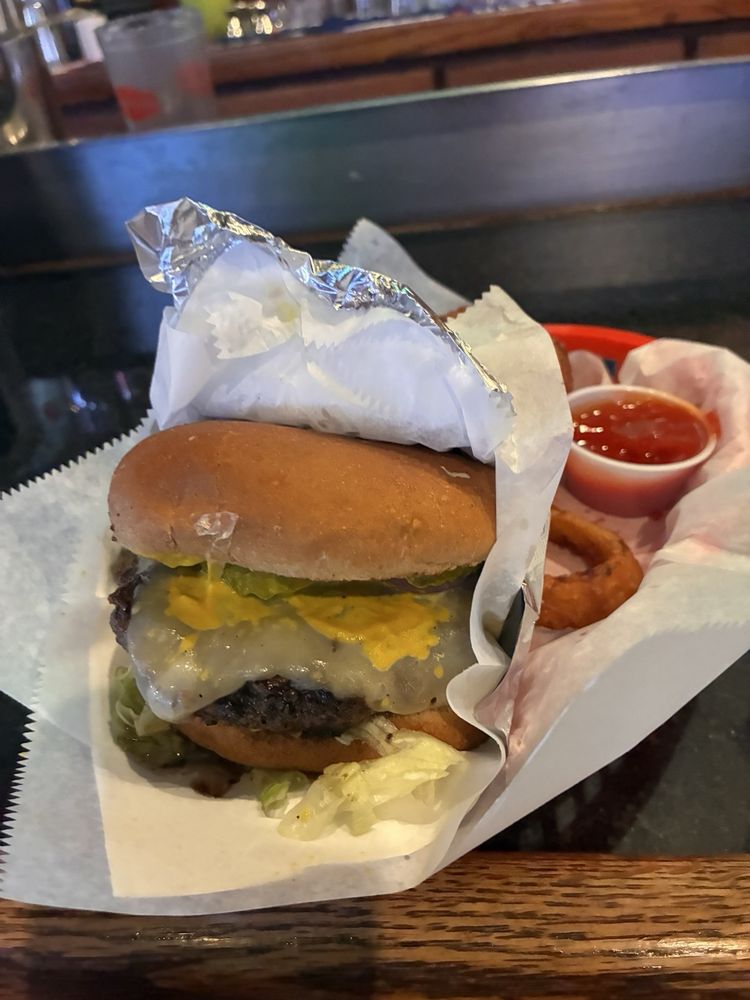 Social spots from Carl's Bar & Delicatessen