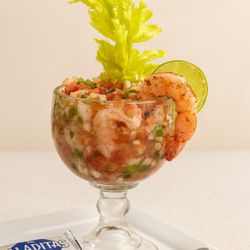 La Caverna Sports Bar & Grill - Shrimp cocktail