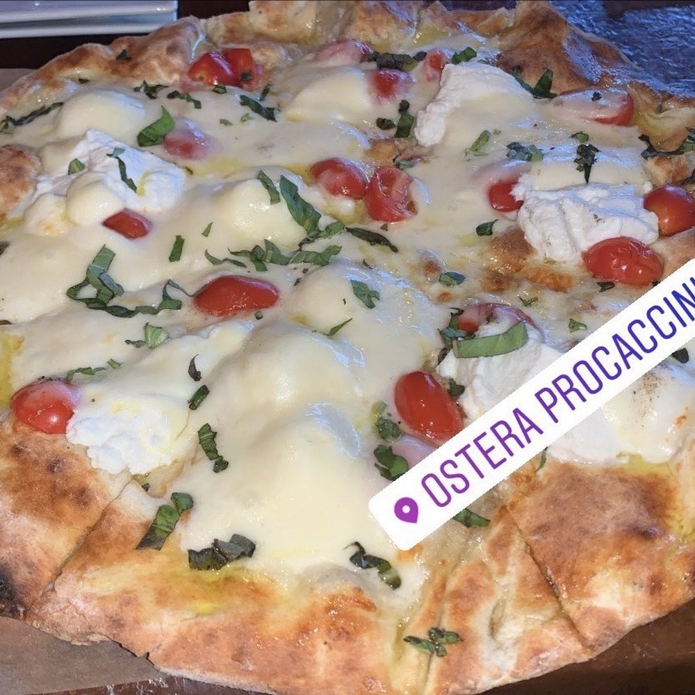 Nonna Cesina (limp crust, kinda bland)