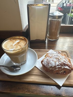Café de Mercanti Old Montreal by null