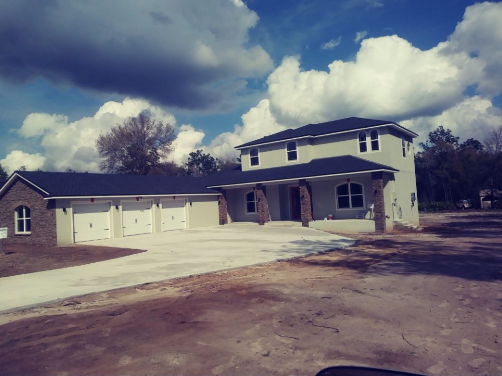 Slide of Bo & Rose Homes