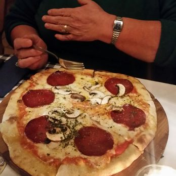 Restaurant Madison - Lecker Pizza - International Near Me - Hamburg, HH