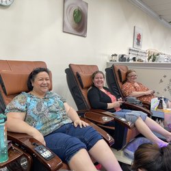 Nail Art Salon & Spa - My friends and I