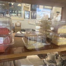 The Greatest BBQ - Fresh homemade cakes