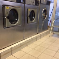 Shore Suds Laundromat - The washers lol