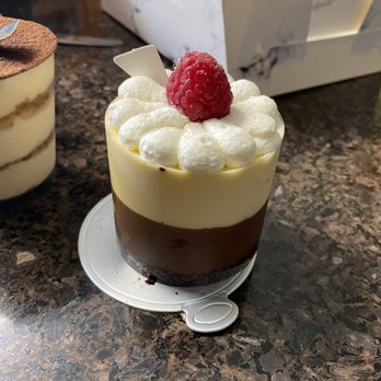 Bakery 101 - Bakeries Near Me - Santa Ana, California