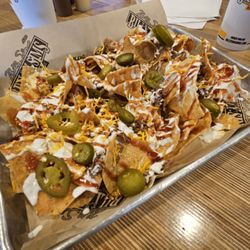 Wilshire Gun - Brisket nachos.
