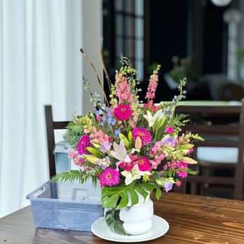 Royal Florist - Florists Near Me - Sacramento, California Royal Florist - Florists Near Me - Sacramento, California
