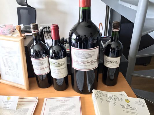 Château Troplong Mondot by null