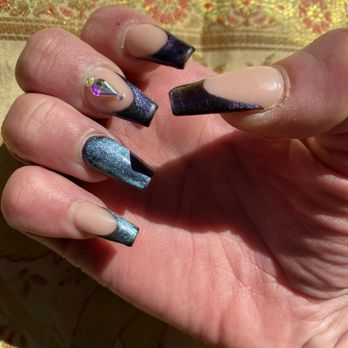 Avante Beauty Lounge - French Mani w/ Cat Eye Polish - Eyelash Service Near Me - Candler, North Carolina Avante Beauty Lounge - French Mani w/ Cat Eye Polish - Eyelash Service Near Me - Candler, North Carolina