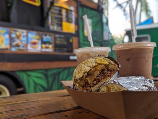 Munch N Brunch Food Truck - Breakfast & Coffee Shop by null