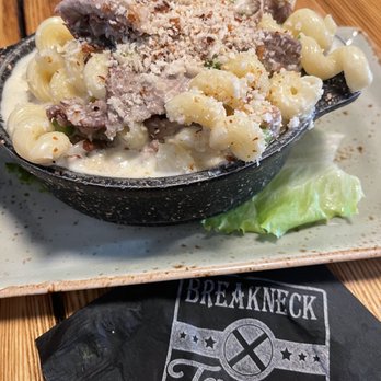 Breakneck Tavern - Brisket Mac and Cheese - Bars Near Me - Mars, Pennsylvania Breakneck Tavern - Brisket Mac and Cheese - Bars Near Me - Mars, Pennsylvania