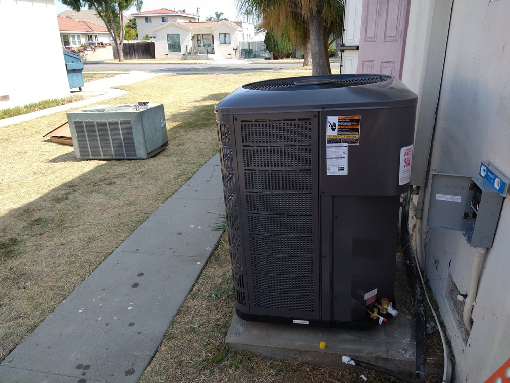 Slide of Freddy's Air Conditioning And Electric