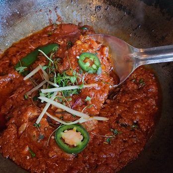 Khan Saab Desi Craft Kitchen - Chicken karahi, good but super oily - Pakistani Near Me - Fullerton, California