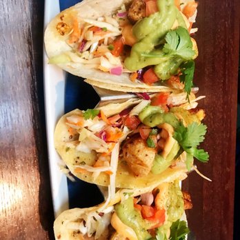 CōV Edina - Mahi Fish Tacos - Cocktail Bars Near Me - Edina, Minnesota