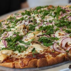 The Pink House - BBQ bird pizza
