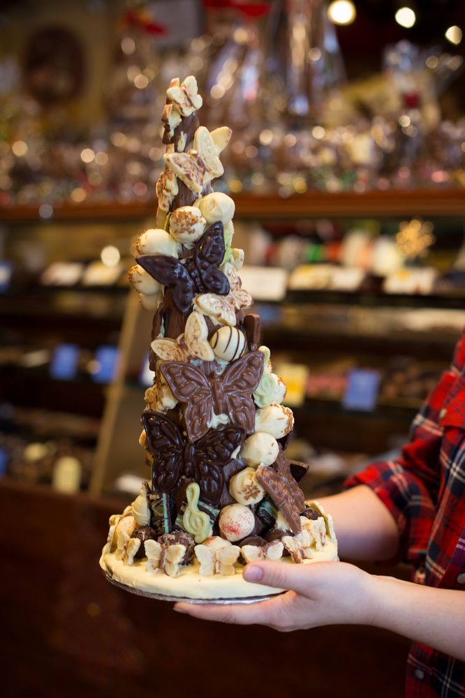 CHOCOLATES ETC Updated September 2024 40 Photos & 11 Reviews 100