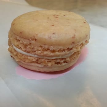 Miette - Vanilla Macaron - Bakeries Near Me - San Francisco, California