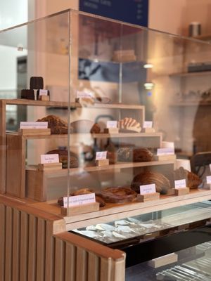 Toña Bakery & Café by null