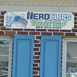 NerdClips - Sign and number