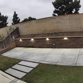 RM Landworks - Retaining wall - Landscaping Near Me