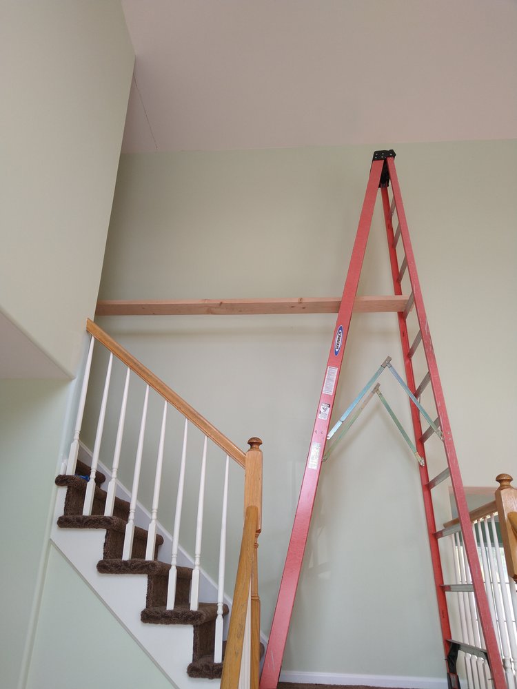 Slide of Mikes Discount Handyman