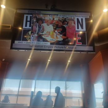Kelsey's - The DJ can put you on TV - Soul Food Near Me - Atlantic City, New Jersey
