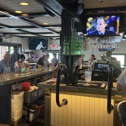 Rusty Nail - Bar and dining open space
