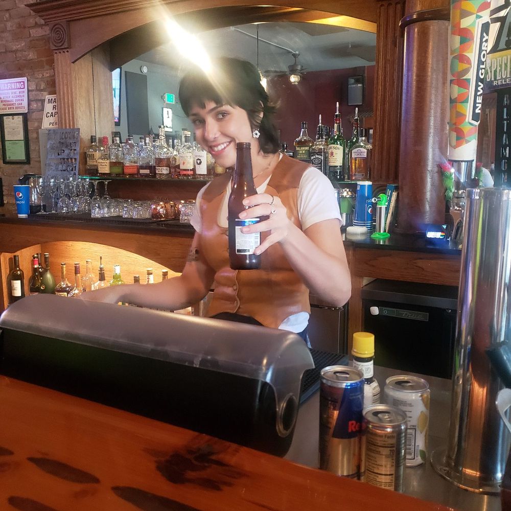 Best bartender! Best bartender!