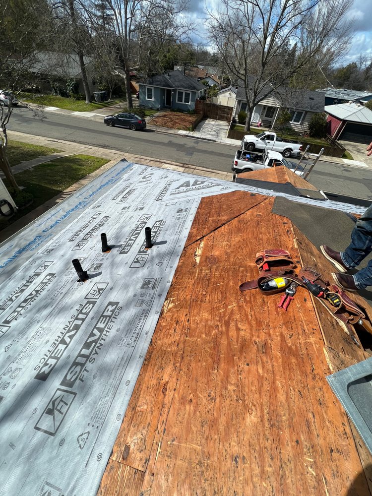 Slide of Smith Roofing