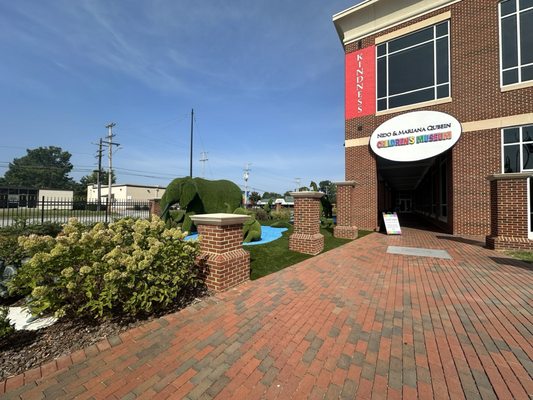 Nido & Mariana Qubein Children's Museum by null
