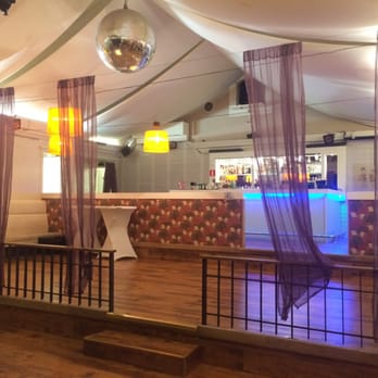 Ett Glas - Loungen/festlokal (finns en scen) - Restaurants Near Me - Norrtälje, Alberta Ett Glas - Loungen/festlokal (finns en scen) - Restaurants Near Me - Norrtälje, Alberta