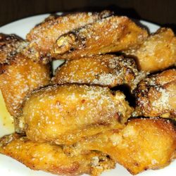 Red Plum Pizza And Pasta - Garlic Butter Parmesan wings.