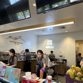 Macu Tea - Inside - Bubble Tea Near Me - Irvine, California