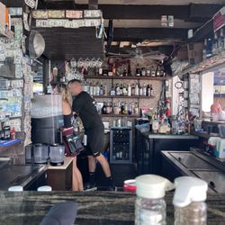 Rackam’s Waterfront Bar & Grill