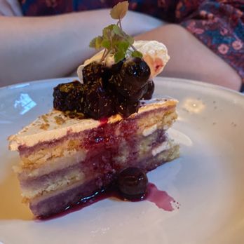 Pretty to Think So - Blueberry olive cake - New American Near Me - Rhinebeck, New York Pretty to Think So - Blueberry olive cake - New American Near Me - Rhinebeck, New York