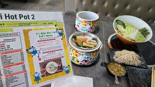 J’s Mini Hot Pot by null